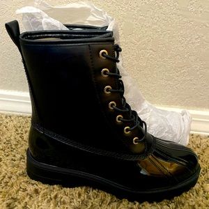 NEW Black Winter Duck Boots